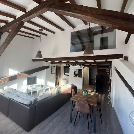 Old Town Loft - Cathedral Views. Διαμέρισμα Λογκρόνο Εξωτερικό φωτογραφία